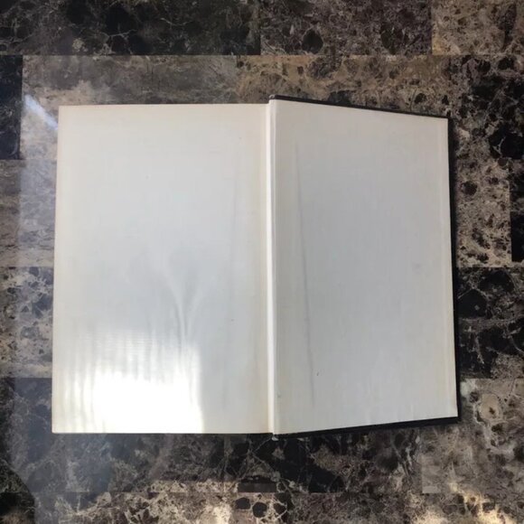 The Fountainhead Ayn Rand 1943 Reader’s Club Edition Hardcover - Picture 6 of 11